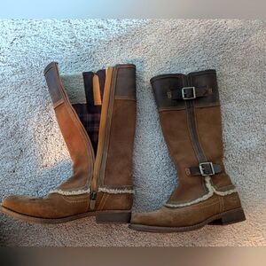 Timberland suede boots size 5.5